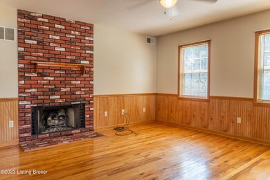 1612 Ellwood Ave unit 2, Louisville, KY 40204 - photo 7