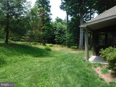 317 Elm Ln, Orwigsburg, PA 17961 - photo 3