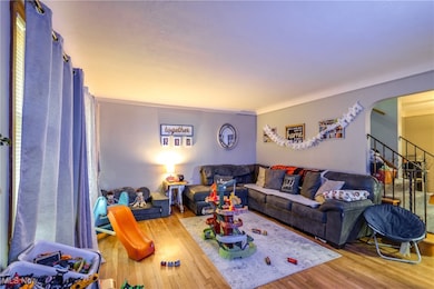 251 E 286th St, Willowick, OH 44095 - photo 7