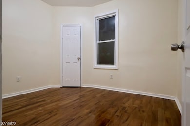 512 S 17th St, Newark, NJ 07103 - photo 7