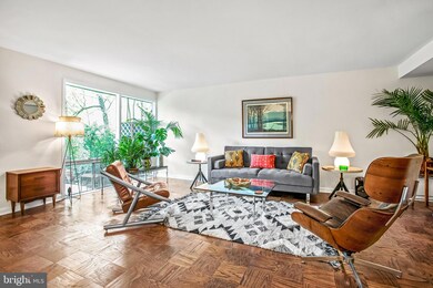 7538 Spring Lake Dr unit A, Bethesda, MD 20817 - photo 2