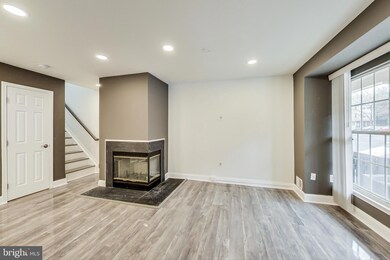 8311 Green Heron Way unit 13, Lorton, VA 22079 - photo 6