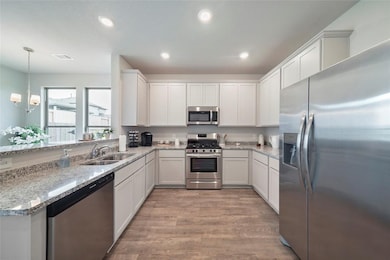 25575 Blossom Ct, Montgomery, TX 77316 - photo 3