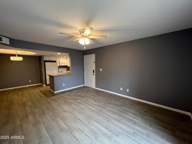 4850 E Desert Cove Ave unit 105, Scottsdale, AZ 85254 - photo 4