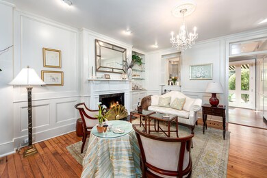 13 Tradd Street Charleston SC-004-27-KL2