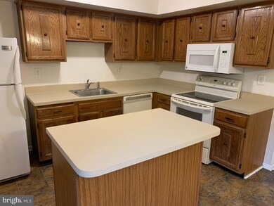 3179 Burnley Place, Southampton, PA 18966 - photo 5