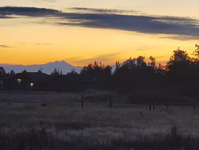 3645 NE Xenolith St, Terrebonne, OR 97760 - photo 6