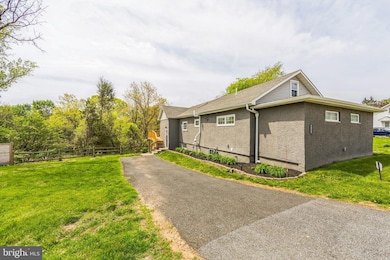 4337 Zoar St, Brookhaven, PA 19015 - photo 4