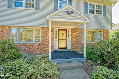 1414 Fox Hollow Rd, Schenectady, NY 12309 - photo 3