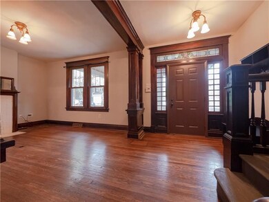 5821 Nicholson St, Pittsburgh, PA 15217 - photo 4