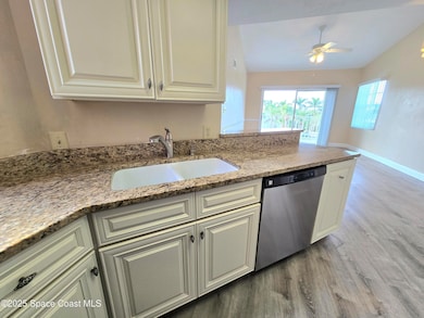 1850 Charlesmont Dr unit 135, Indialantic, FL 32903 - photo 3