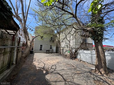 200 Bergen St, Newark, NJ 07103 - photo 5