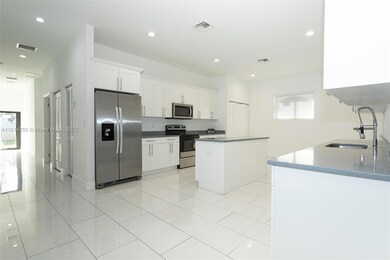 5712 SW 19th St, West Park, FL 33023 - photo 5