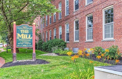 40 Washington Ave unit 4, Milltown, NJ 08850 - photo 2