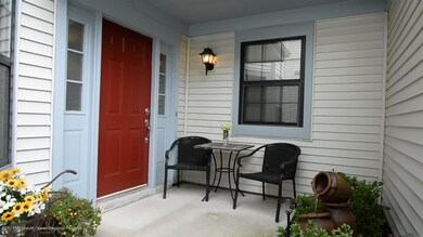 003_Front