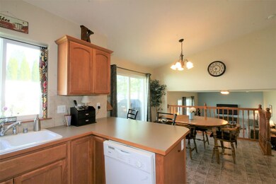 711 E Silver Pine Rd, Colbert, WA 99005 - photo 6