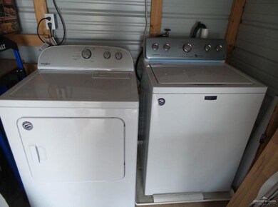 215 N Whisper Meadows Ln, Donna, TX 78537 - photo 5