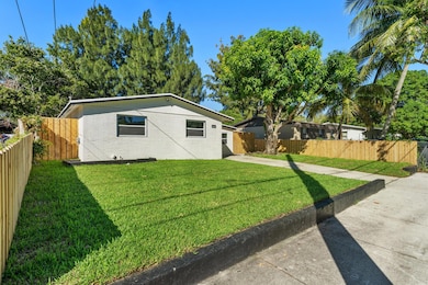 4903 Pinewood Ave, West Palm Beach, FL 33407 - photo 7