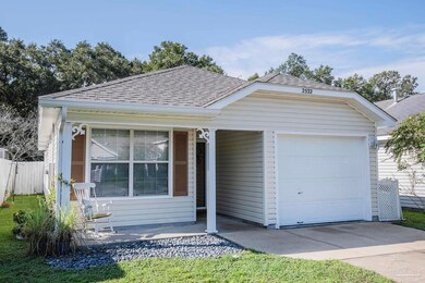 2532 Trailwood Dr, Cantonment, FL 32533 - photo 5