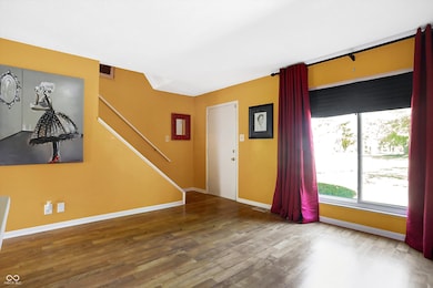 8018 Cheswick Dr, Indianapolis, IN 46219 - photo 3