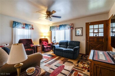 708 29th St NE, Canton, OH 44714 - photo 5