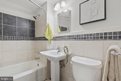 Boston House unit 331, Washington, DC 20036 - photo 2