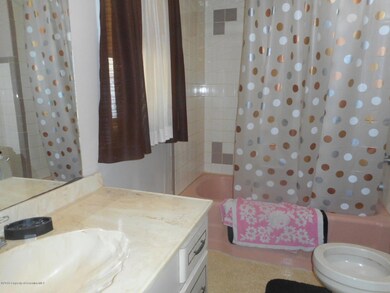 151 N Third St, Old Forge, PA 18518 - photo 7