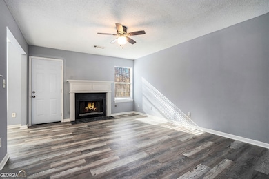 2146 Mulberry Ln unit 2, Lithonia, GA 30058 - photo 4