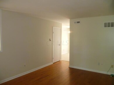 1579 Lafayette