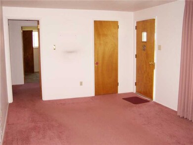 Living Room. Entry into Living Room