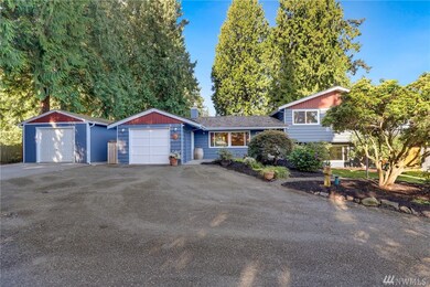 1010 Spruce St, Edmonds, WA 98020 - photo 4