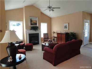 Great Room. PICTURESQUE GREAT ROOM....SHOWS LIKE N