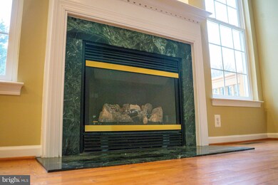 25265 Nesting Square, Chantilly, VA 20152 - photo 7