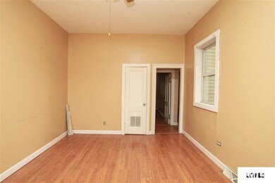801 S Kickapoo St, Lincoln, IL 62656 - photo 4