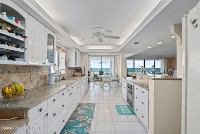 Levy_Gil_FramedListings_Copyright2021_25