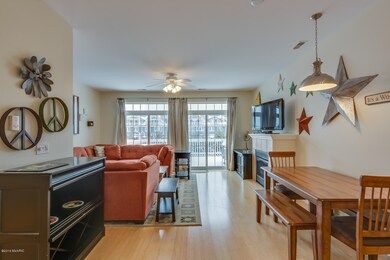 008-Main Floor