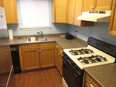 37 Jesse Rd, Howell, NJ 07731 - photo 2