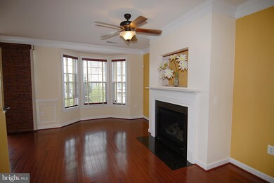 13631 Venturi Ln unit 163, Herndon, VA 20171 - photo 2