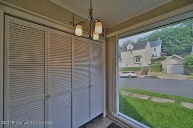 604 N Irving Ave unit 606, Scranton, PA 18510 - photo 3