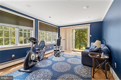 2484 Stinson Ln, Norristown, PA 19403 - photo 6