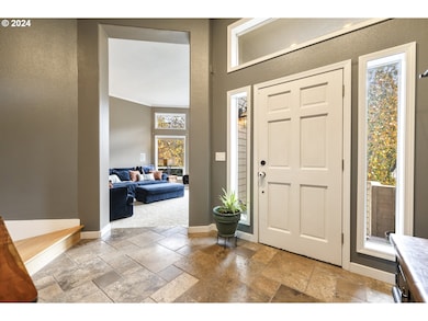 1056 Snidow Dr, West Linn, OR 97068 - photo 5