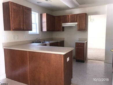 230 E Kennedy Dr, Egg Harbor Township, NJ 08234 - photo 4