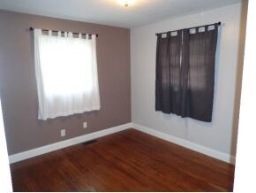 1509 E Chilhowie Ave, Johnson City, TN 37601 - photo 4