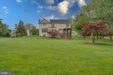 11012 Lance Ln, Oakton, VA 22124 - photo 6