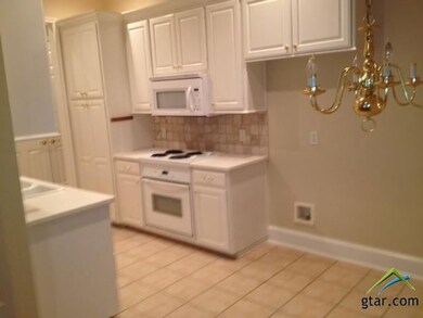 2413 2413 Dietz Ln, Tyler, TX 75703 - photo 2