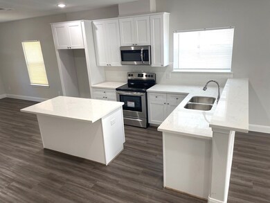 9327 Camay Dr unit B, Houston, TX 77016 - photo 2