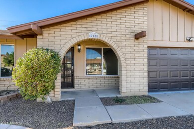 4-157371932-04 Exterior Front Entry