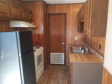 501 Barton St unit B, Royse City, TX 75189 - photo 2