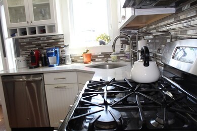 128 Colonial Rd unit 1, Marshfield, MA 02050 - photo 7