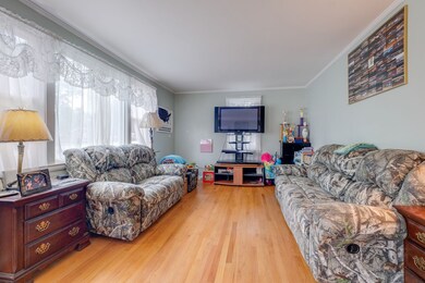 2002 Westwood Dr, Columbia, TN 38401 - photo 3